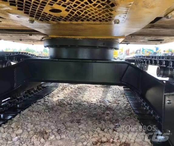 Komatsu PC 70 Crawler Excavators