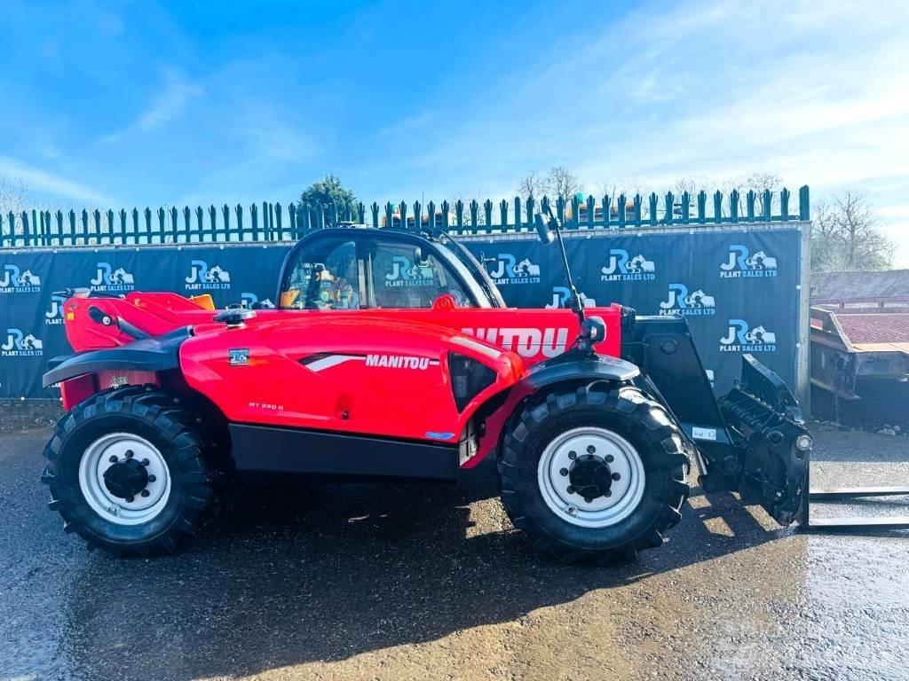 Manitou MT 930 Telescopic Handlers
