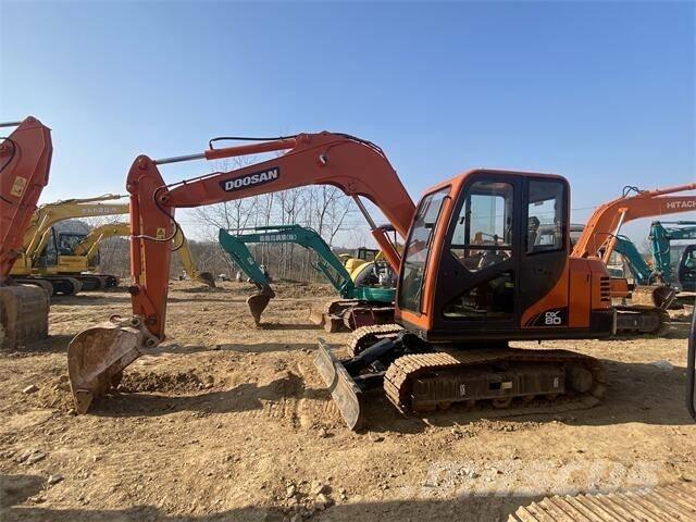 Doosan dx80 Mini excavators  7t - 12t