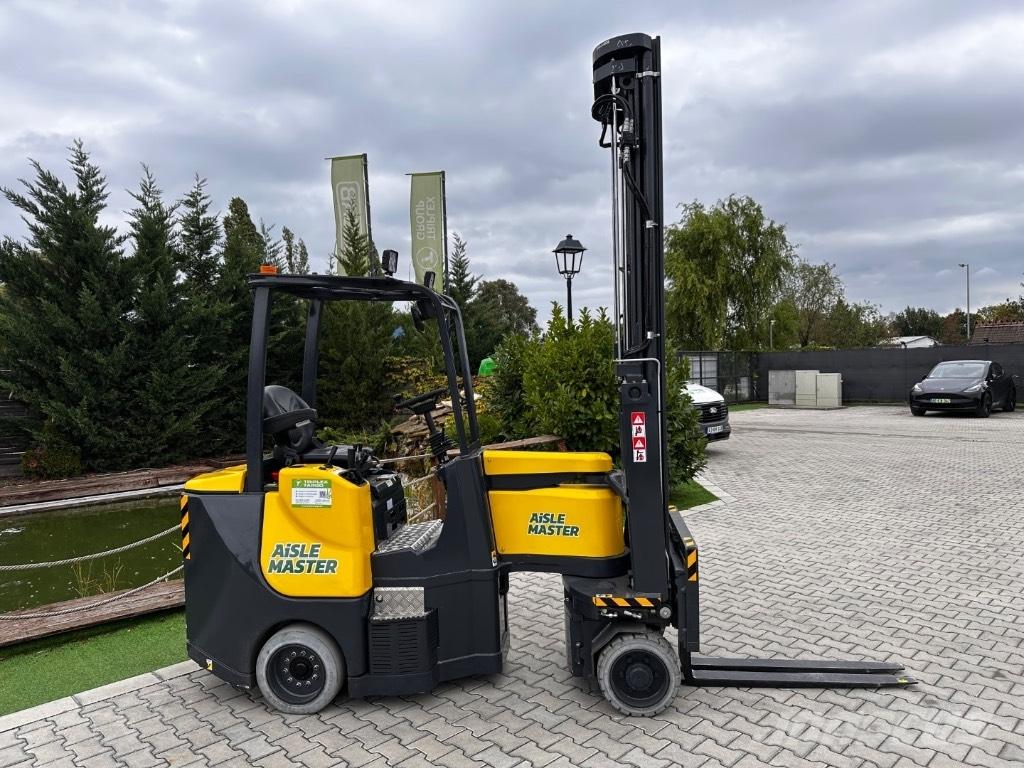 Aisle-Master 15SHE Electric Forklifts