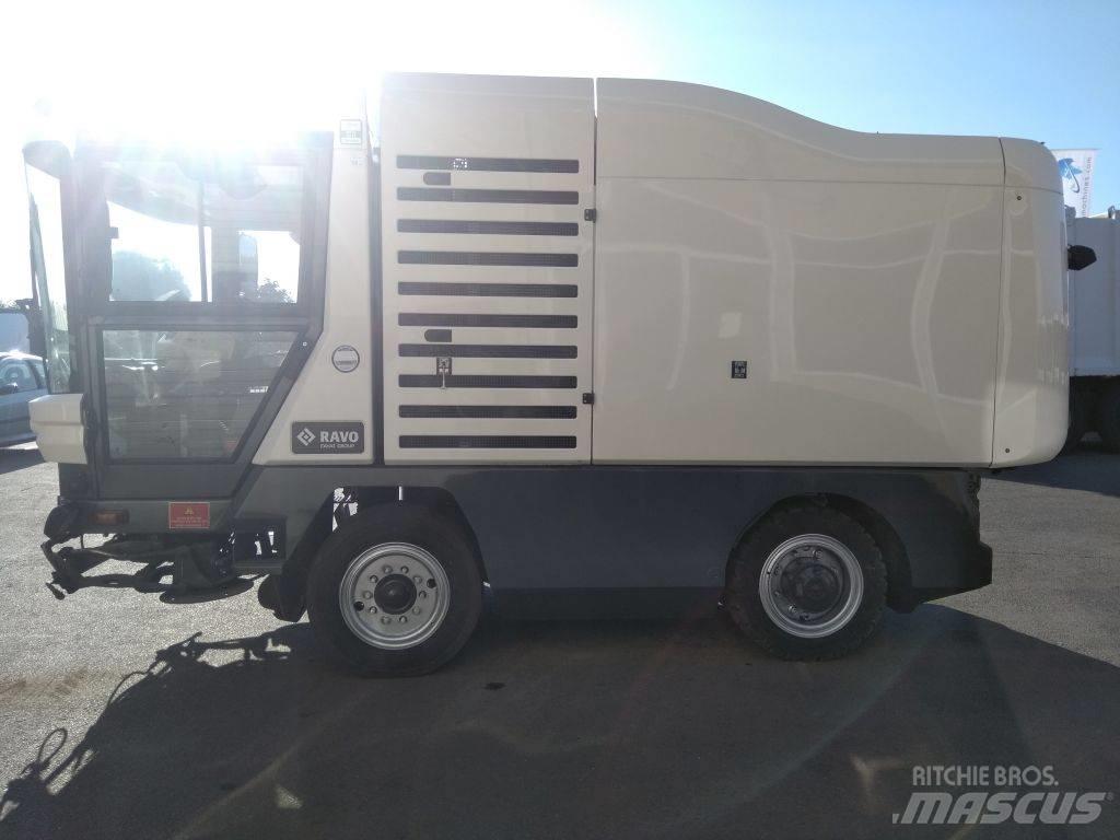 Ravo 530CD Sweepers
