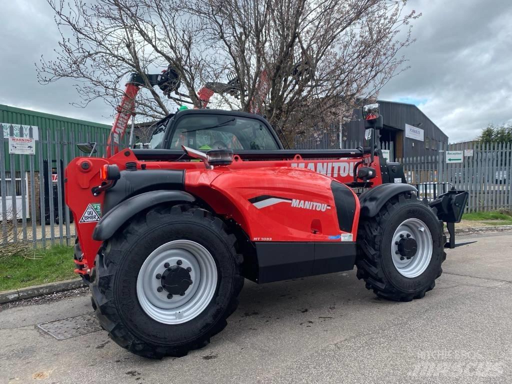 Manitou MT 1033 Telescopic Handlers