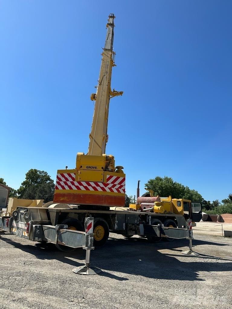 Grove TM 750 E Crawler Cranes