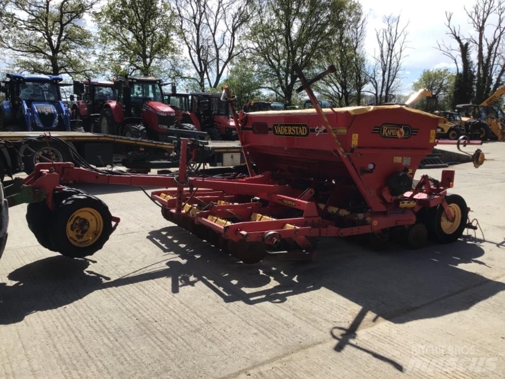 Väderstad Rapid300S Farm Drills