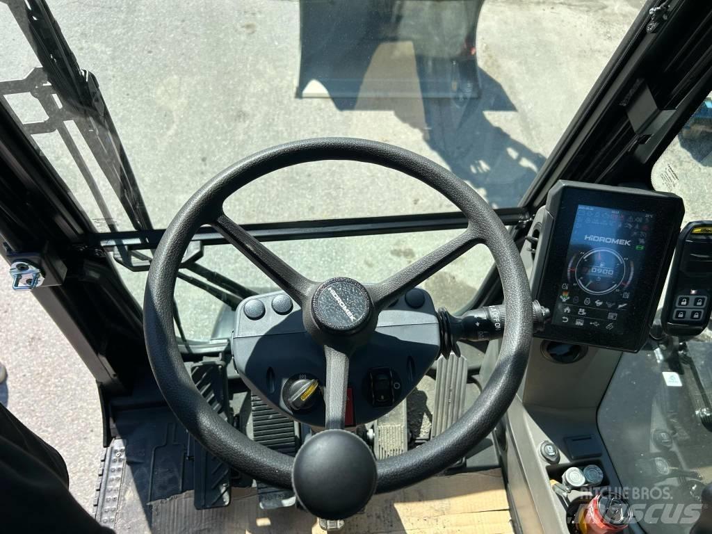 Hidromek HMK 150 WR Wheeled Excavators