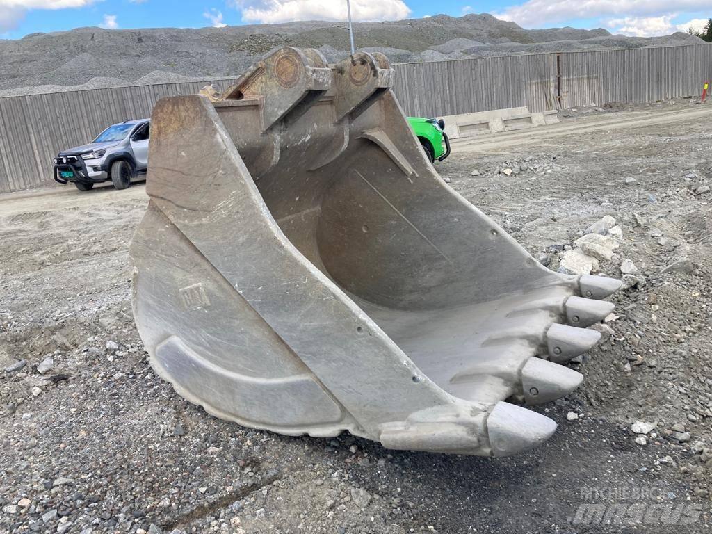 CAT 365 C L UHD/33M Demolition