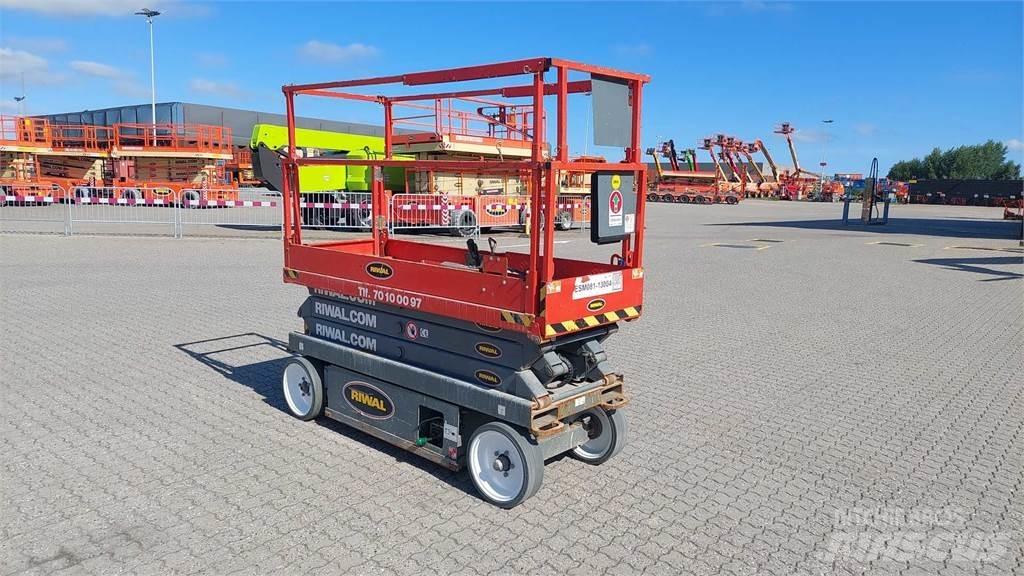 SkyJack SJIII3220 Scissor Lifts