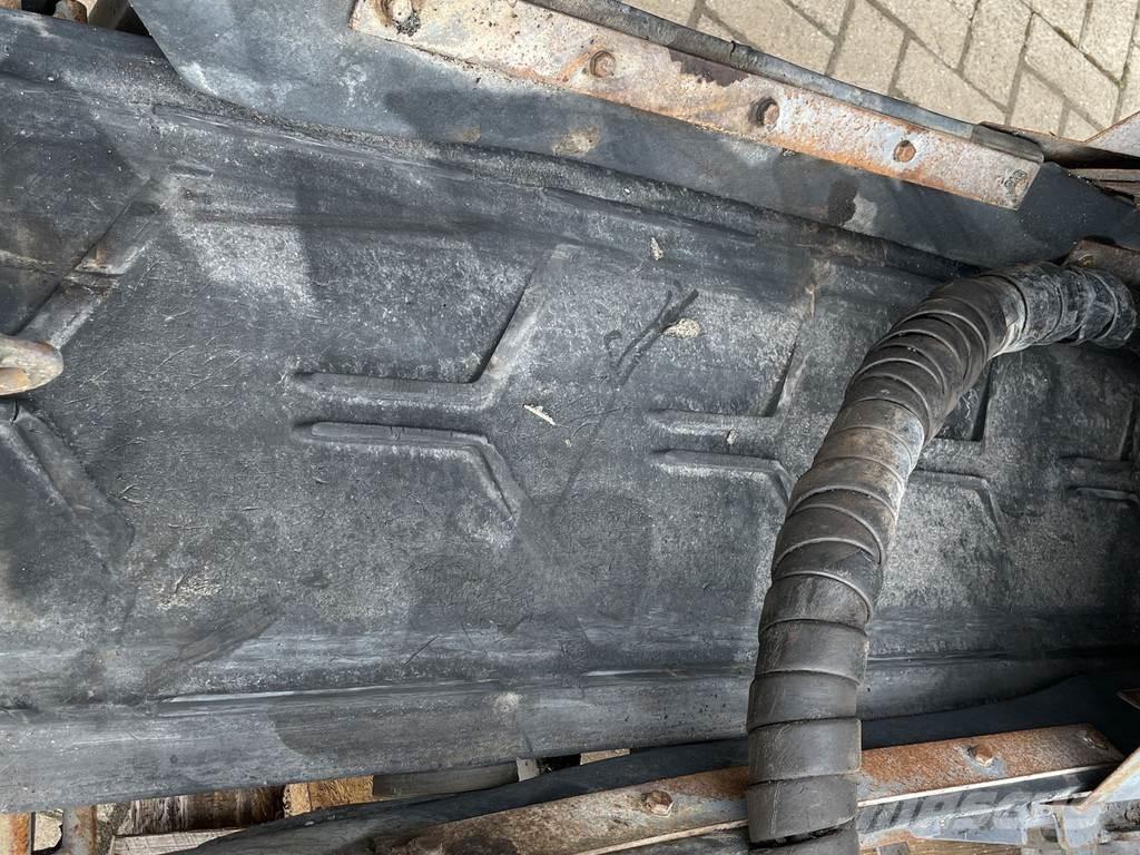 Wirtgen W50 DC/DCi Conveying Equipment