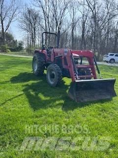 Mahindra 5555 Tractors