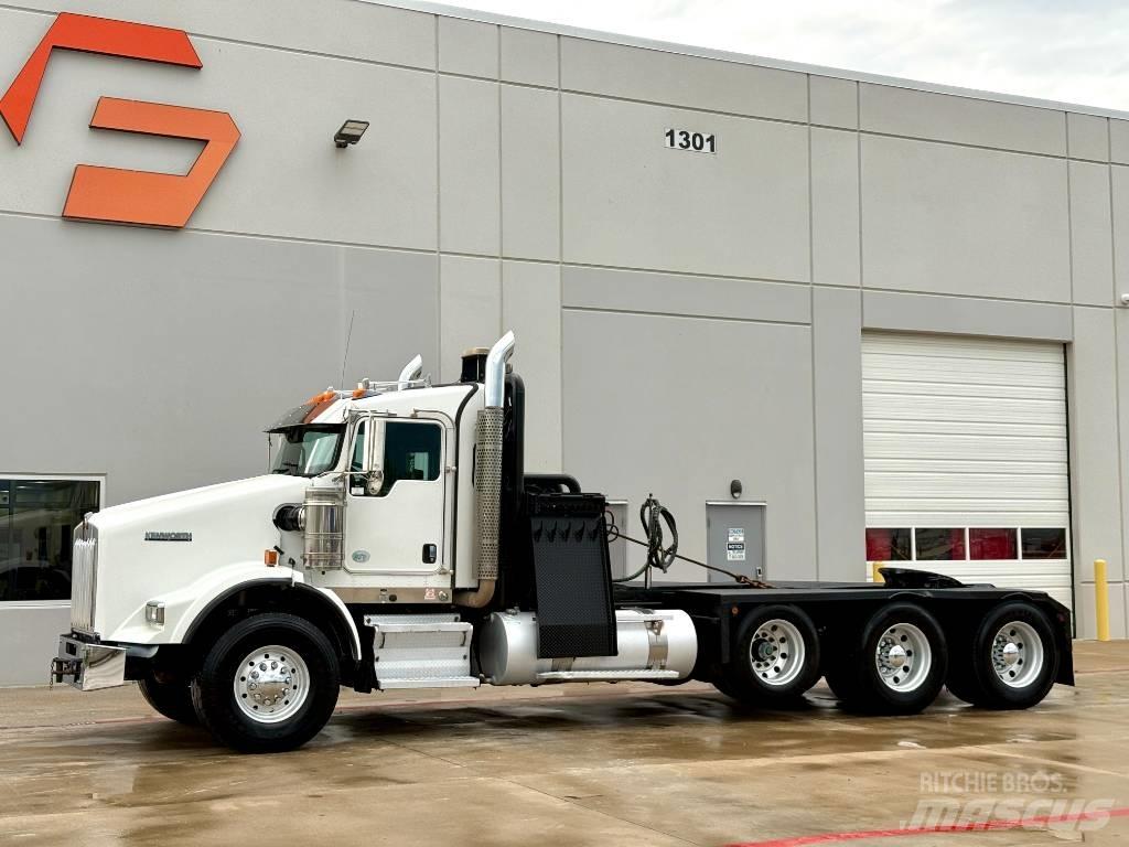 Kenworth T 800 Conventional Trucks / Tractor Trucks