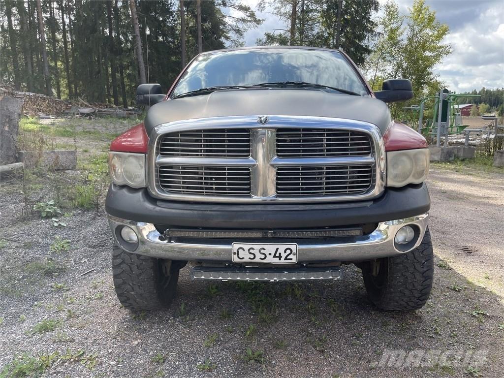 Dodge Ram 2500 Pickup Trucks