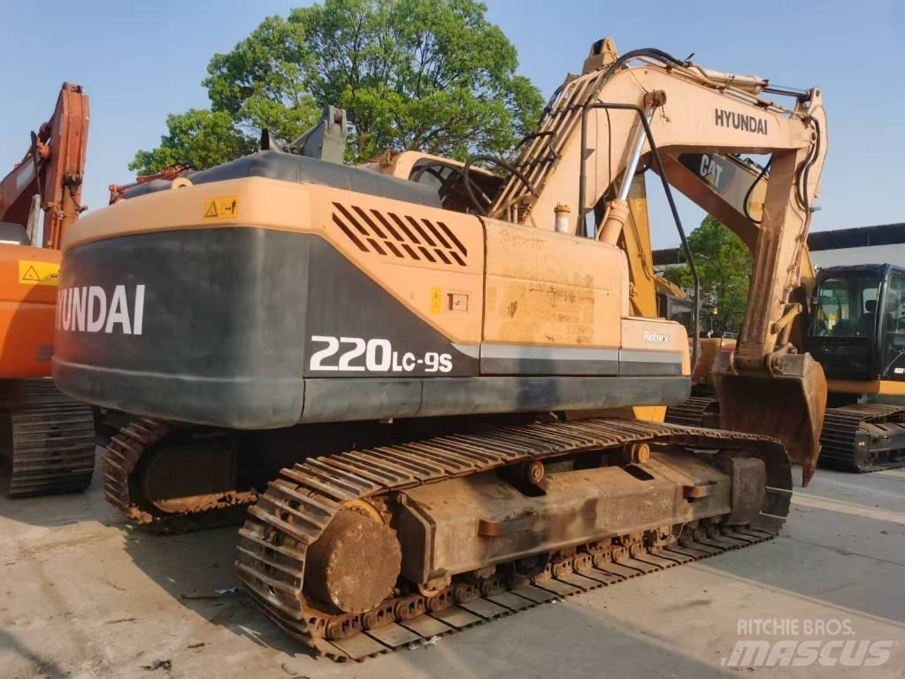 Hyundai 220lc-9s Mini excavators  7t - 12t