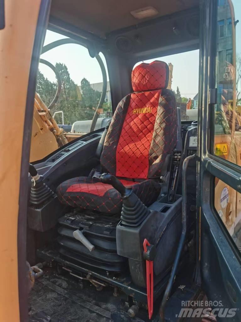 Hyundai 220lc-9s Mini excavators  7t - 12t
