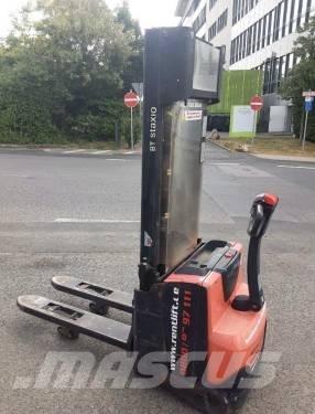 Toyota BT SWE 120 L Manual Pallet Stacker