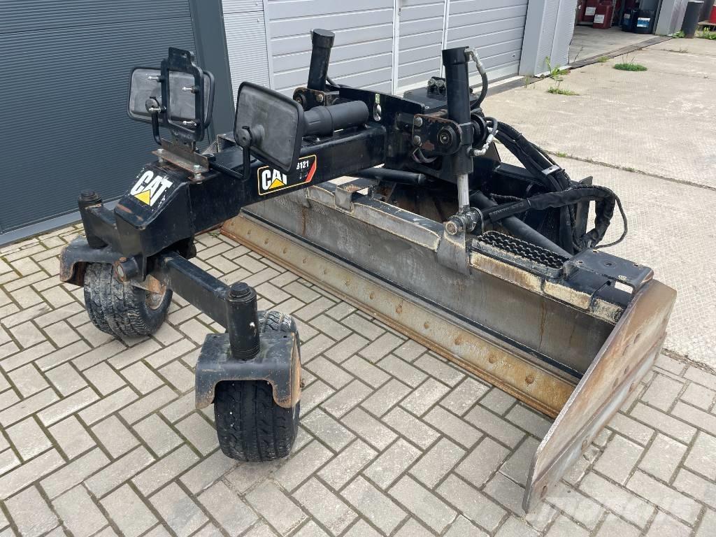 CAT BB121 Blades