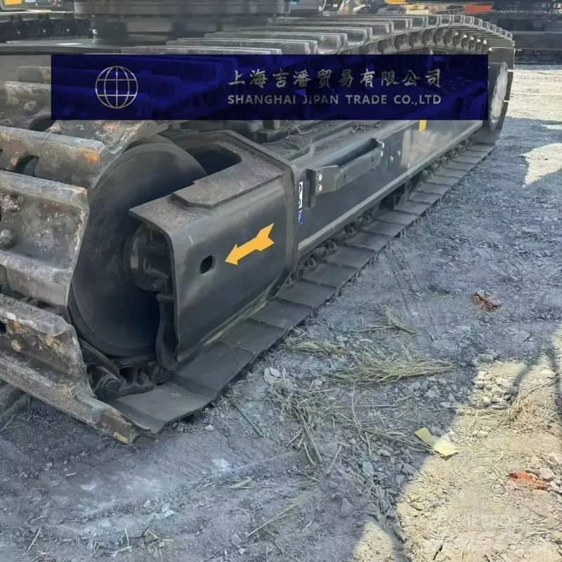 Komatsu PC 450 Crawler Excavators
