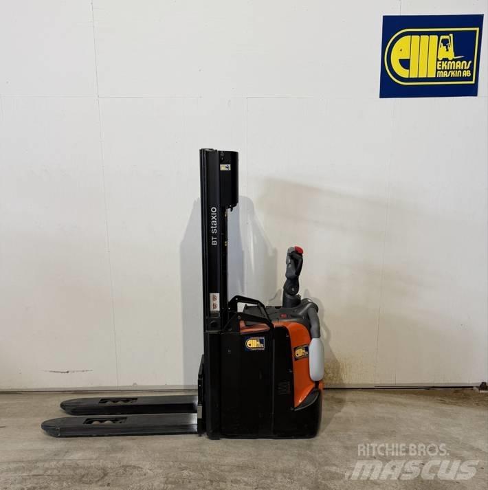 BT Truck SPE 120 L Pedestrian stacker