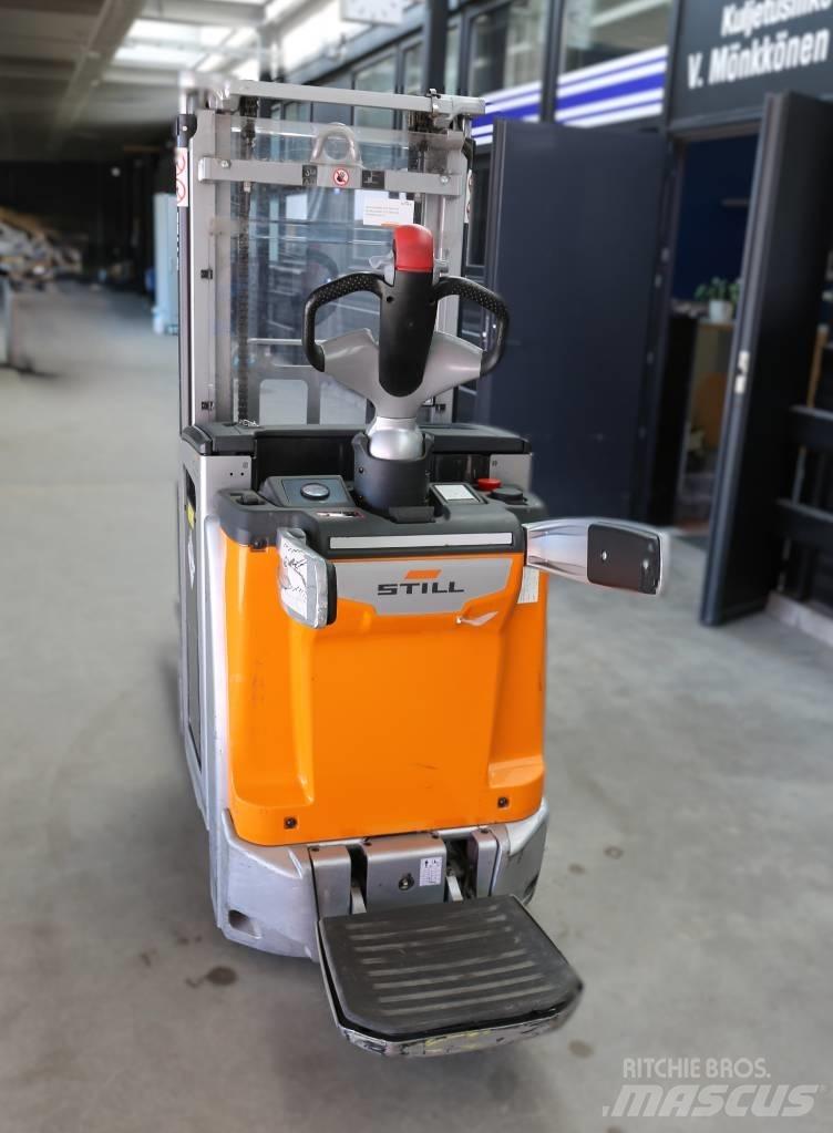 Still EXDSF 20 Self Propelled Stackers