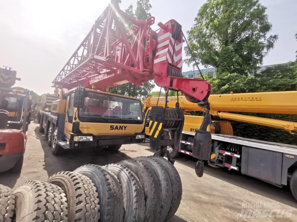 Sany STC 750 S Mobile and all terrain cranes