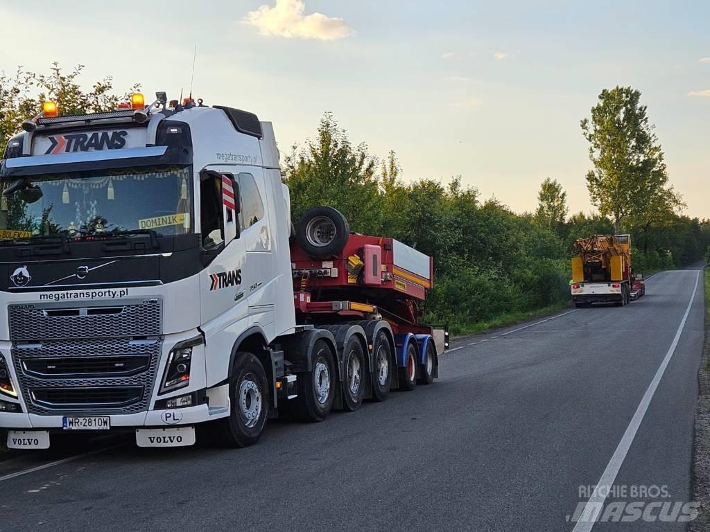 Volvo FH16 750KM 8x4 Conventional Trucks / Tractor Trucks