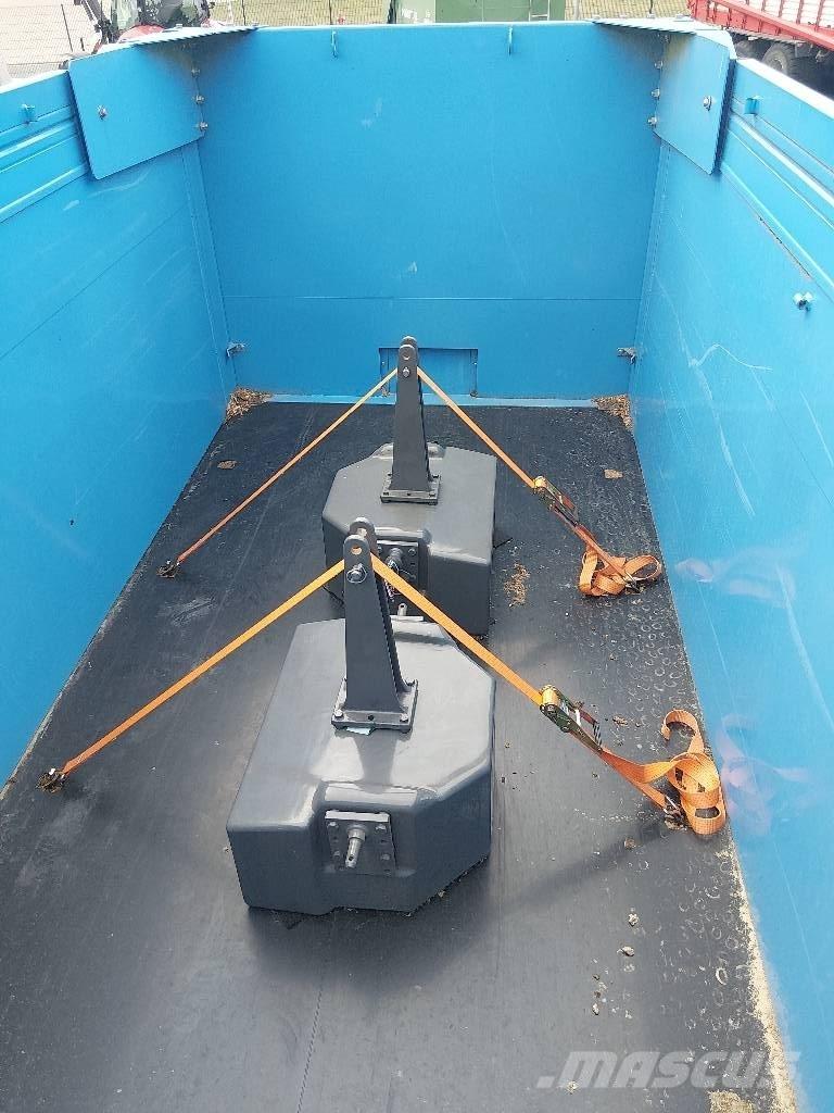 Brantner Z110045 XXL Tip Trailers