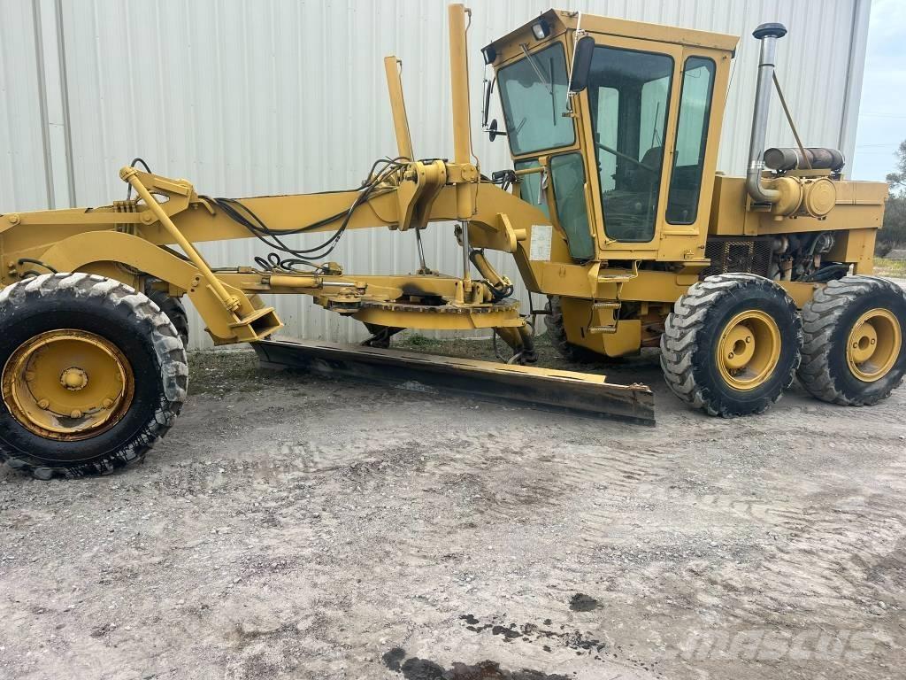 Champion 740 Motor Graders