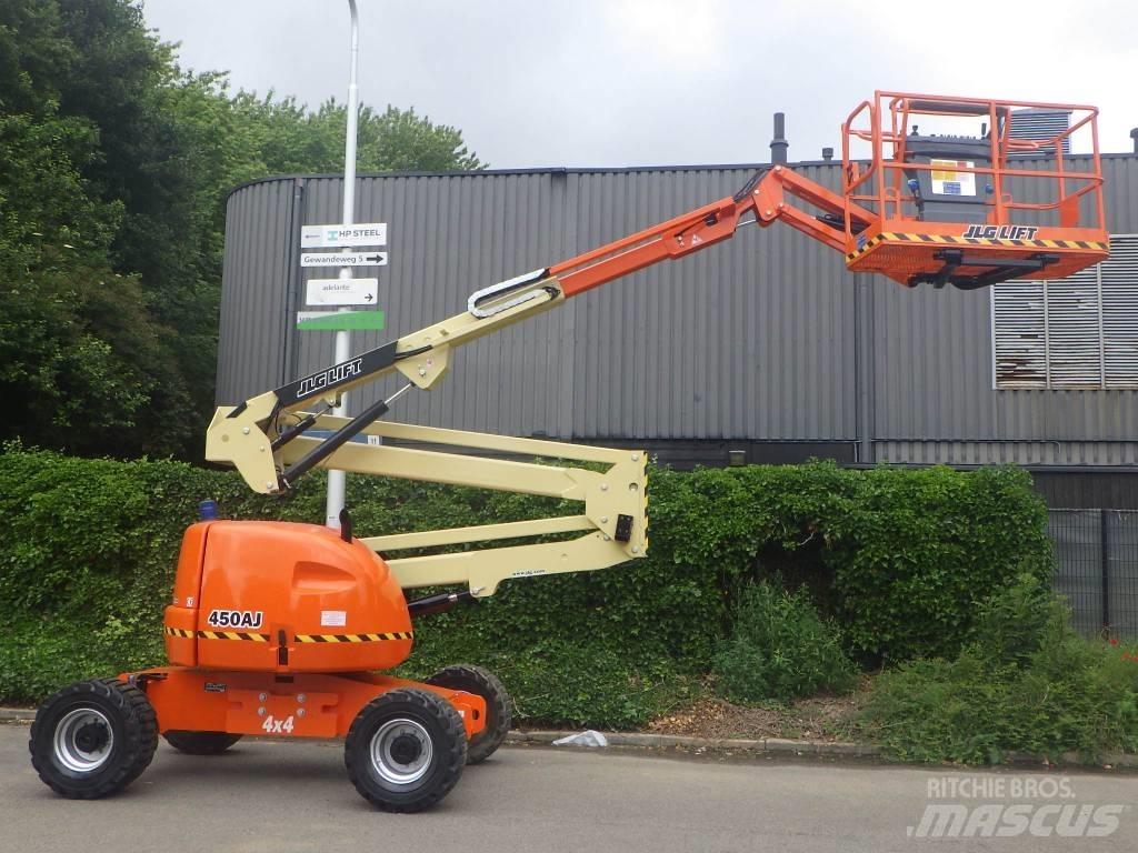JLG 450AJ Articulated boom lifts
