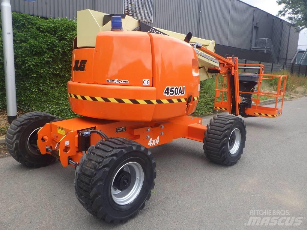 JLG 450AJ Articulated boom lifts