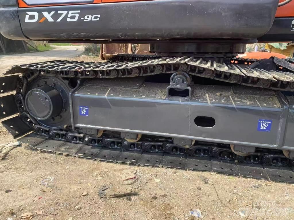 Doosan DX 75-9 C Mini excavators  7t - 12t