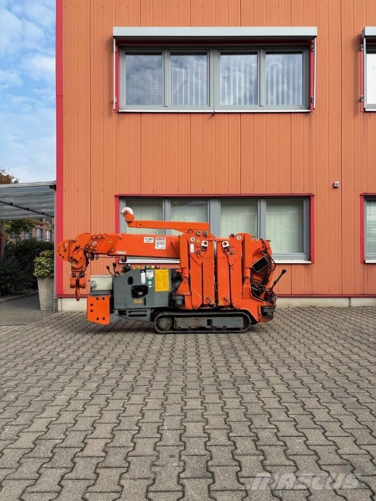 Unic B 345 Crawler Cranes