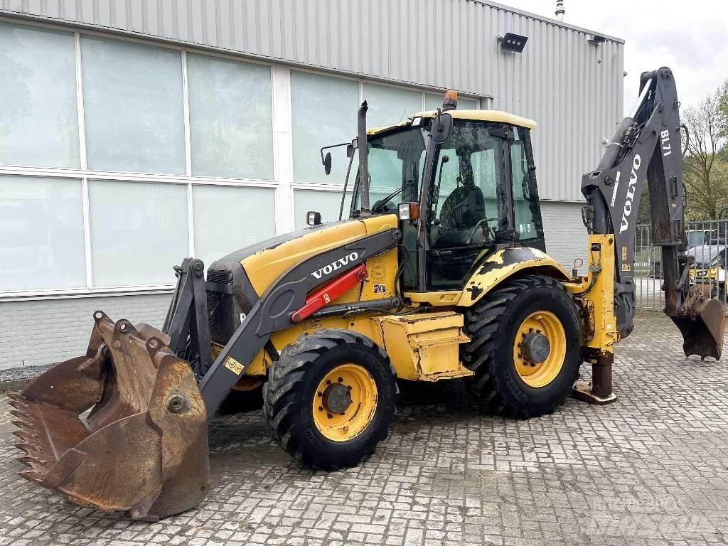 Volvo BL71 Backhoe Loaders