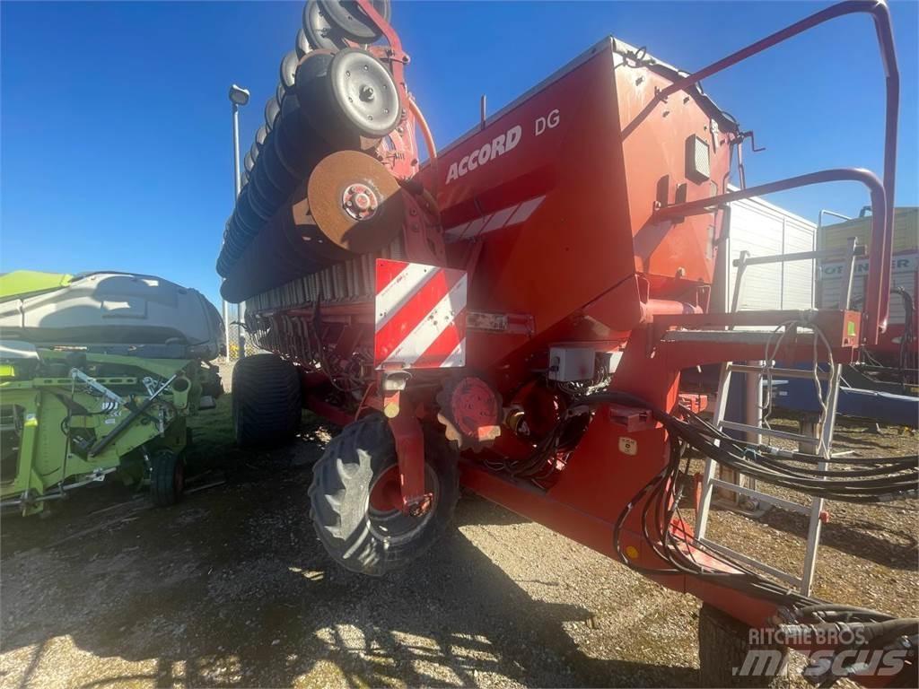 Kverneland DG 1200 Farm Drills