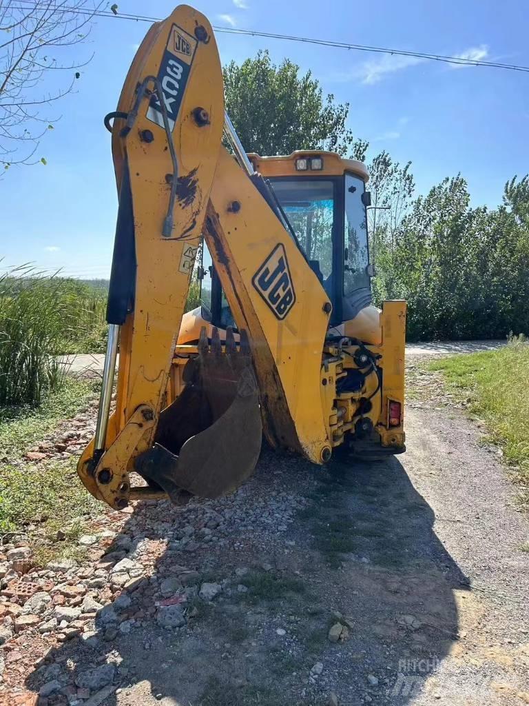 JCB 3 CX Backhoe Loaders