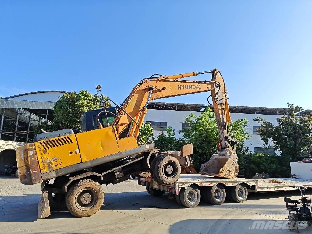 Hyundai Robex 210w-7 Wheeled excavators