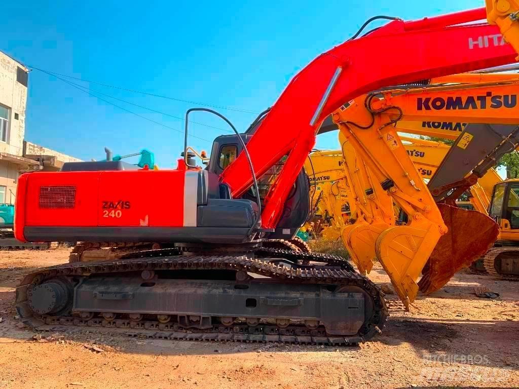 Hitachi Zaxis 240 Crawler Excavators