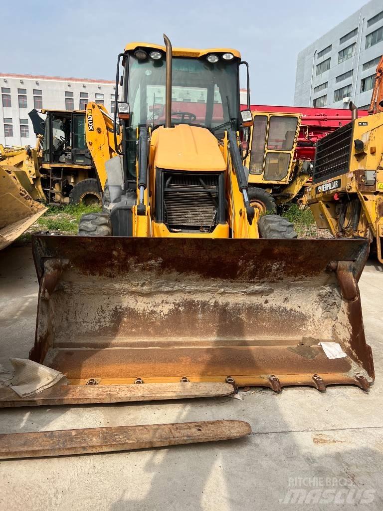 JCB 3CX Backhoe Loaders