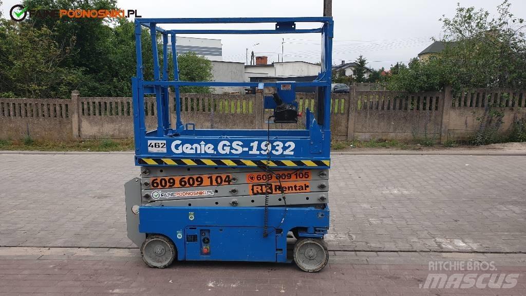 Genie 1930 1932 Scissor Lifts