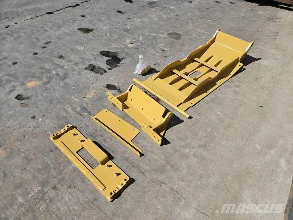CAT 140M3 Tracks, chains and undercarriage
