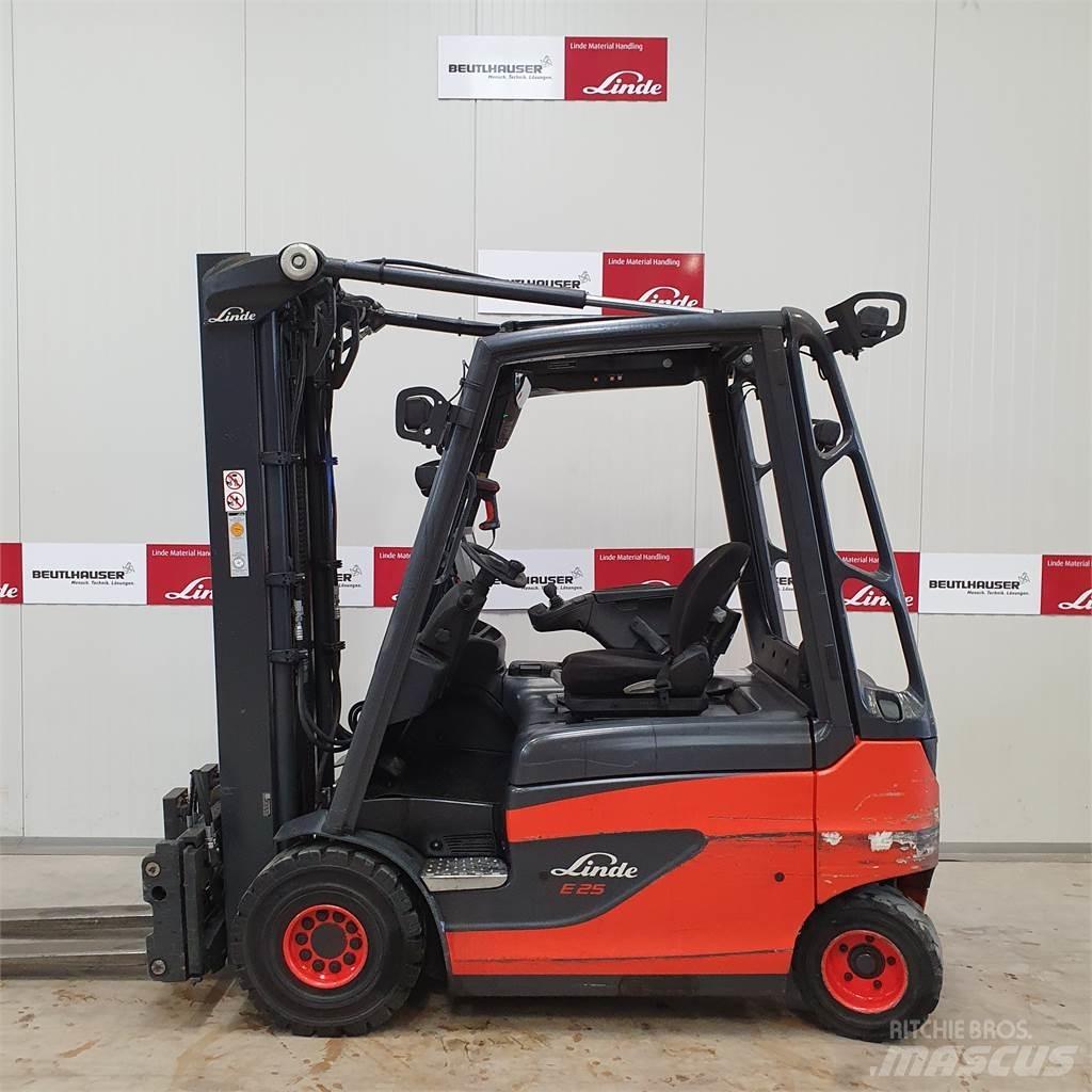 Linde E25 Electric Forklifts
