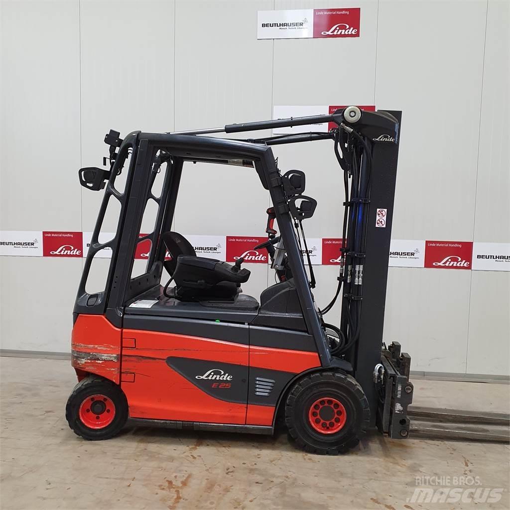 Linde E25 Electric Forklifts