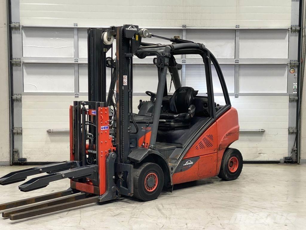 Linde H25D-02 Diesel Forklifts