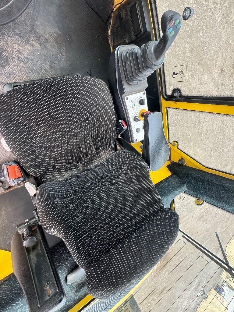 Bomag BW 216 D H-4 Single drum rollers
