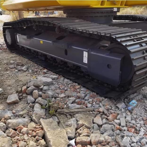 Komatsu PC220-8 Crawler Excavators