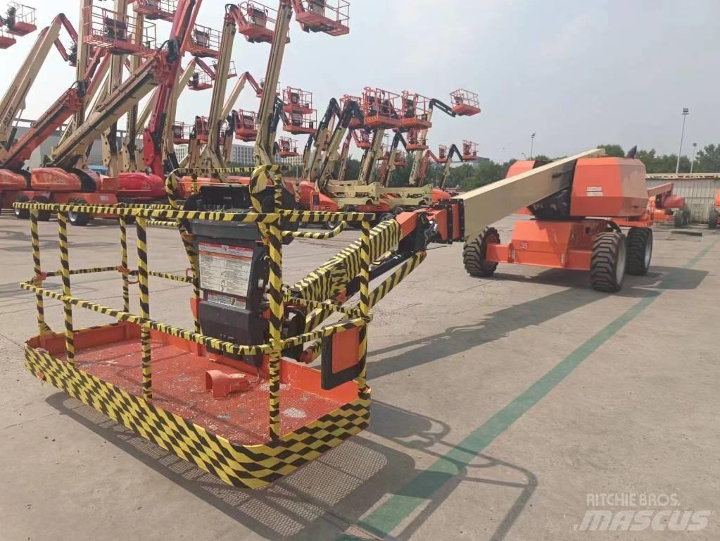 JLG 660 SJ Telescopic boom lifts