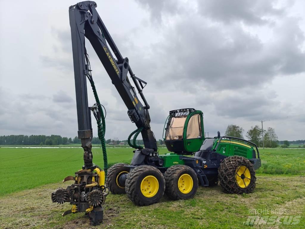 John Deere 1170 G Harvesters