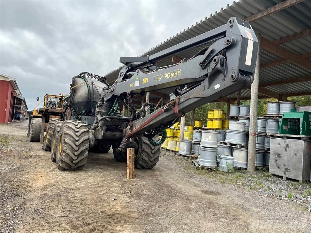 John Deere 1470G Harvesters