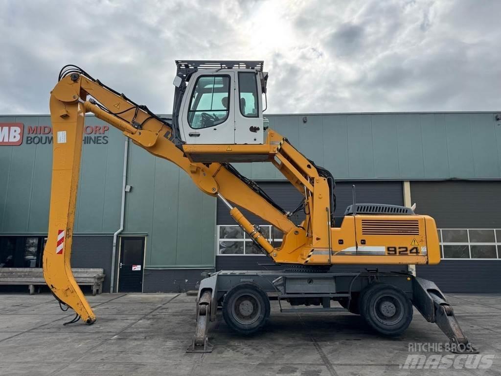 Liebherr A 924 C Waste / Industry Handlers