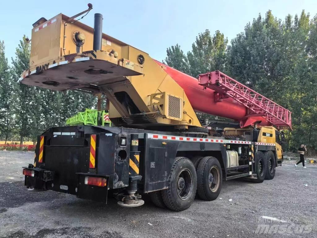 Sany STC 800 Mobile and all terrain cranes
