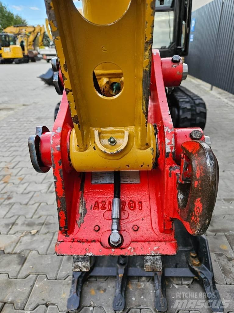 CAT 303.5 E CR Mini Excavators <7t (Mini Diggers)