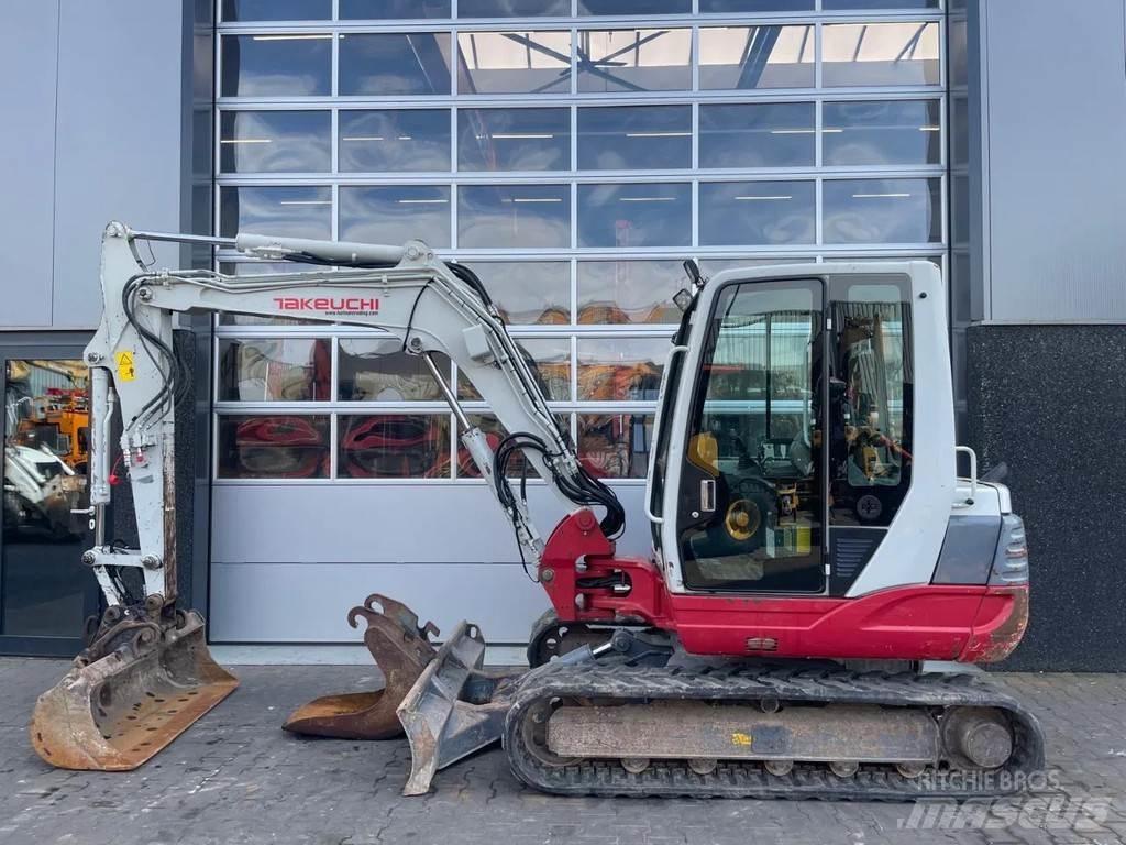 Takeuchi TB250 Mini Excavators <7t (Mini Diggers)